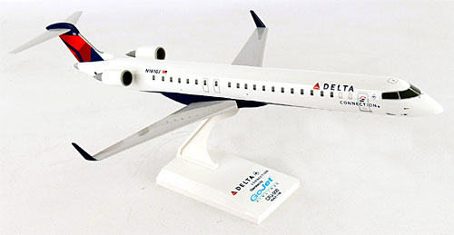 Airplane Models: Delta Connection - CRJ-900 - 1/100 - Premium model