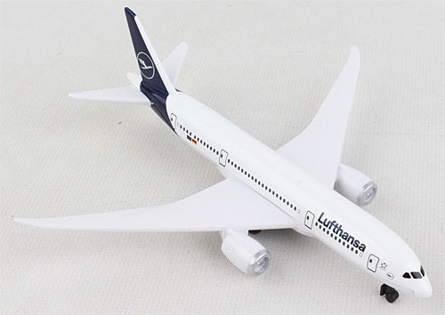 Toys: Lufthansa Boeing B787 Dreamliner Die Cast Toy Model