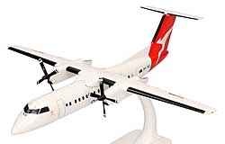 Qantas - DHC-8-300 - 1/100